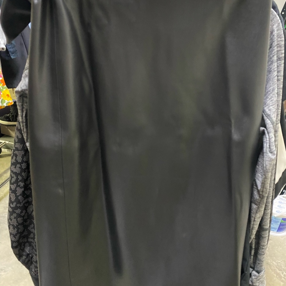 Amazon The Drop Leather Skirt Sz S